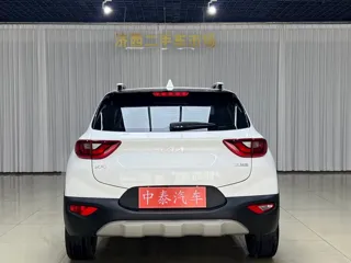 Kia Stonic 2024 купить из Китая, цена 1 719 000 ₽ — Suifenhe Auto