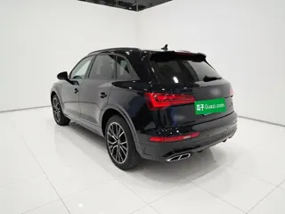 Audi Q5L 2024 купить из Китая, цена 5 523 000 ₽ — Suifenhe Auto