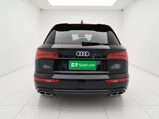 Audi Q5L 2024 купить из Китая, цена 5 523 000 ₽ — Suifenhe Auto