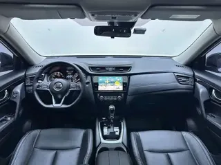 Nissan X-Trail 2019 купить из Китая, цена 2 060 000 ₽ — Suifenhe Auto
