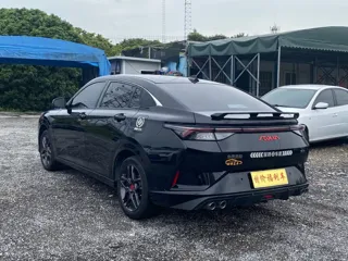 Dongfeng Aeolus Yixuan 2022 купить из Китая, цена 1 052 000 ₽ — Suifenhe Auto