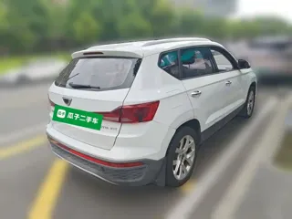 Jetta VS5 2023 купить из Китая, цена 1 437 000 ₽ — Suifenhe Auto
