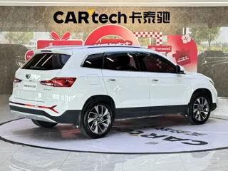 Jetta VS7 2023 купить из Китая, цена 1 949 000 ₽ — Suifenhe Auto