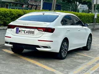 Kia K3 2021 купить из Китая, цена 1 383 000 ₽ — Suifenhe Auto