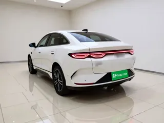 BYD Qin 2025 купить из Китая, цена 3 001 000 ₽ — Suifenhe Auto