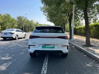 BYD e2 2021 купить из Китая, цена 1 116 000 ₽ — Suifenhe Auto