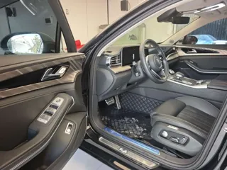 Hongqi H9 2024 купить из Китая, цена 4 536 000 ₽ — Suifenhe Auto