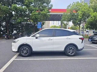 Neta V 2022 купить из Китая, цена 913 000 ₽ — Suifenhe Auto
