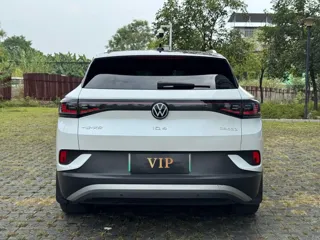 Volkswagen ID.4 CROZZ 2022 купить из Китая, цена 3 927 000 ₽ — Suifenhe Auto