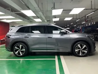 Volkswagen ID.6 X 2023 купить из Китая, цена 4 438 000 ₽ — Suifenhe Auto