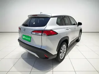 Toyota Corolla Cross 2024 купить из Китая, цена 2 862 000 ₽ — Suifenhe Auto