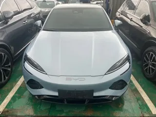 BYD Seal 2023 купить из Китая, цена 4 317 000 ₽ — Suifenhe Auto