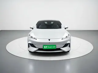 Deepal SL03 2023 купить из Китая, цена 3 501 000 ₽ — Suifenhe Auto