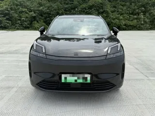 Lynk & Co 08 EM-P 2024 купить из Китая, цена 4 593 000 ₽ — Suifenhe Auto