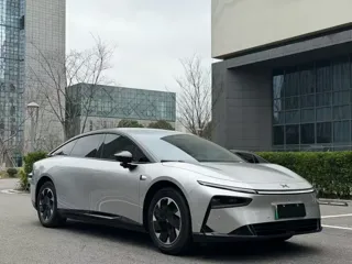 XPeng P7+ 2025 купить из Китая, цена 4 356 000 ₽ — Suifenhe Auto