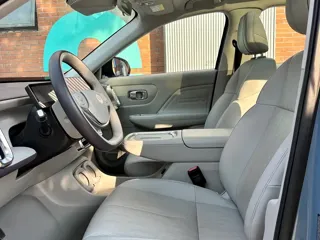 Leapmotor B10 2025 купить из Китая, цена 3 005 000 ₽ — Suifenhe Auto
