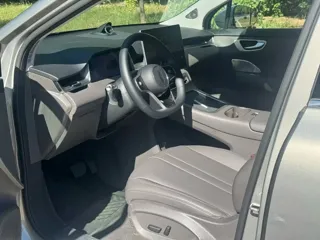 Shangjie H5 2025 купить из Китая, цена 3 567 000 ₽ — Suifenhe Auto
