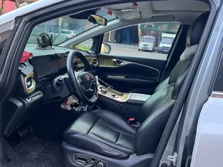 Aion V 2021 купить из Китая, цена 3 003 000 ₽ — Suifenhe Auto