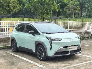 Aion Y 2023 купить из Китая, цена 3 352 000 ₽ — Suifenhe Auto