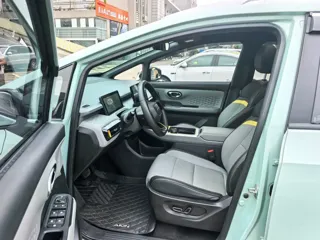 Aion Y 2023 купить из Китая, цена 3 352 000 ₽ — Suifenhe Auto