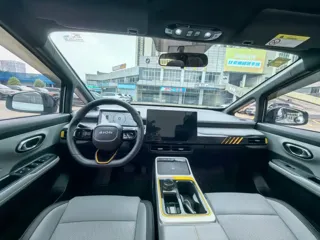 Aion Y 2023 купить из Китая, цена 3 352 000 ₽ — Suifenhe Auto