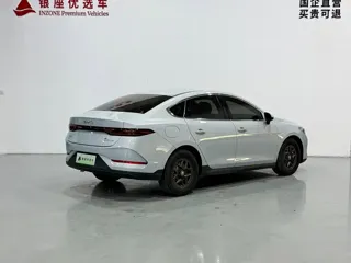 BYD Qin PLUS 2025 купить из Китая, цена 2 478 000 ₽ — Suifenhe Auto