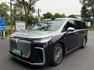 Voyah Dreamer 2025 купить из Китая, цена 7 424 000 ₽ — Suifenhe Auto