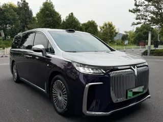 Voyah Dreamer 2025 купить из Китая, цена 7 424 000 ₽ — Suifenhe Auto