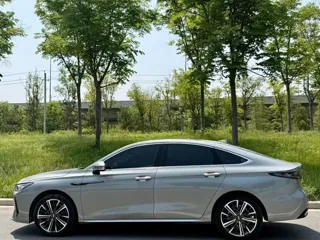 Chery Arrizo 8 PRO 2025 купить из Китая, цена 2 643 000 ₽ — Suifenhe Auto