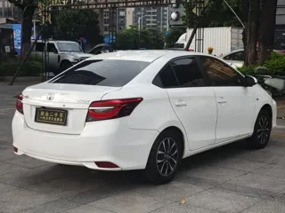 Toyota Vios 2021 купить из Китая, цена 1 278 000 ₽ — Suifenhe Auto