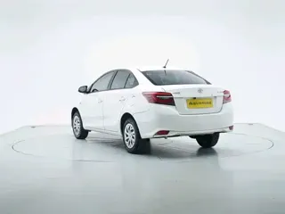 Toyota Vios 2021 купить из Китая, цена 1 384 000 ₽ — Suifenhe Auto