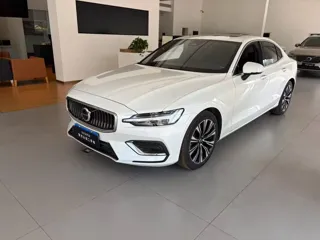 Volvo S60 2024 купить из Китая, цена 3 987 000 ₽ — Suifenhe Auto