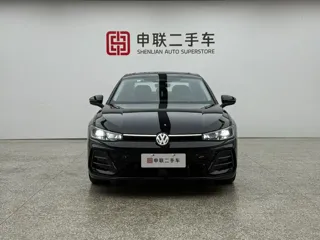 Volkswagen Passat 2025 купить из Китая, цена 4 372 000 ₽ — Suifenhe Auto