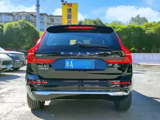 Volvo XC60 2024 купить из Китая, цена 4 994 000 ₽ — Suifenhe Auto