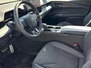 Toyota Camry 2026 купить из Китая, цена 3 289 000 ₽ — Suifenhe Auto