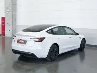 Tesla Model 3 2026 купить из Китая, цена 5 354 000 ₽ — Suifenhe Auto