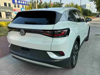 Volkswagen ID.4 CROZZ 2024 купить из Китая, цена 2 100 000 ₽ — Suifenhe Auto