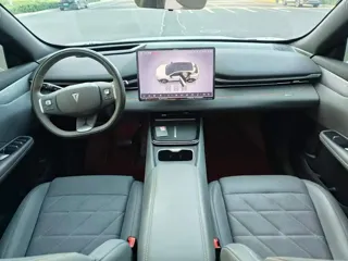 Deepal S05 2025 купить из Китая, цена 3 493 000 ₽ — Suifenhe Auto