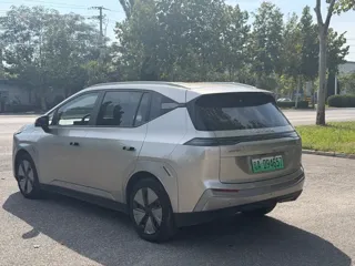 Aion Y 2023 купить из Китая, цена 2 759 000 ₽ — Suifenhe Auto