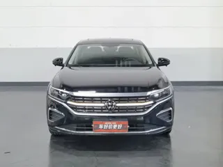 Volkswagen Passat 2024 купить из Китая, цена 3 907 000 ₽ — Suifenhe Auto