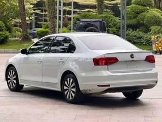 Volkswagen Sagitar 2018 купить из Китая, цена 1 370 000 ₽ — Suifenhe Auto