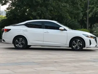 Nissan Sylphy 2023 купить из Китая, цена 1 617 000 ₽ — Suifenhe Auto