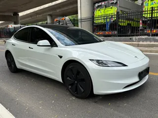 Tesla Model 3 2025 купить из Китая, цена 4 771 000 ₽ — Suifenhe Auto
