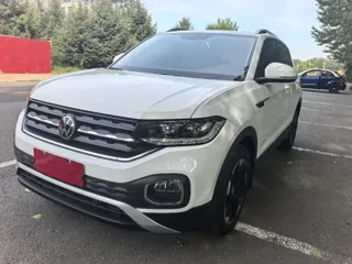 Volkswagen Tacqua 2022 купить из Китая, цена 1 502 000 ₽ — Suifenhe Auto