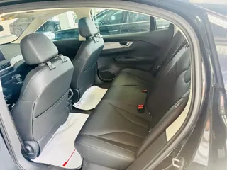 Hongqi E-QM5 2024 купить из Китая, цена 1 765 000 ₽ — Suifenhe Auto