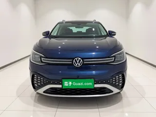 Volkswagen ID.6 CROZZ 2022 купить из Китая, цена 3 907 000 ₽ — Suifenhe Auto
