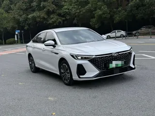 Chery Fengyun A8 2025 купить из Китая, цена 2 351 000 ₽ — Suifenhe Auto
