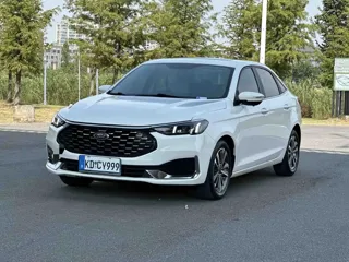 Ford Escort 2022 купить из Китая, цена 1 137 000 ₽ — Suifenhe Auto