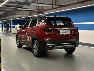 Kia KX3 2022 купить из Китая, цена 1 432 000 ₽ — Suifenhe Auto