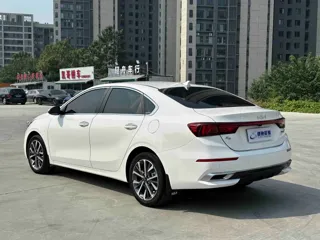 Kia K3 2022 купить из Китая, цена 1 592 000 ₽ — Suifenhe Auto